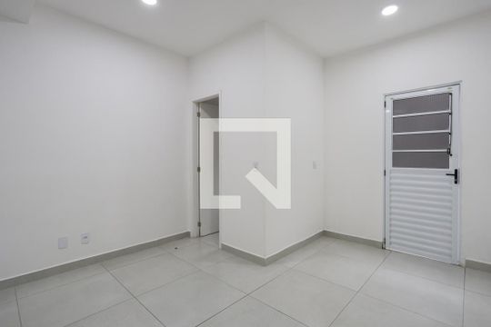 Cozinha de casa de condomínio para alugar com 2 quartos, 70m² em Casa Verde Alta, São Paulo