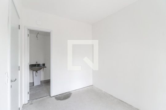 Suíte de apartamento para alugar com 1 quarto, 64m² em Santo Amaro, São Paulo
