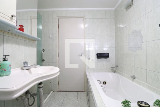 Banheiro Social de apartamento para alugar com 3 quartos, 149m² em Alto da Lapa, São Paulo