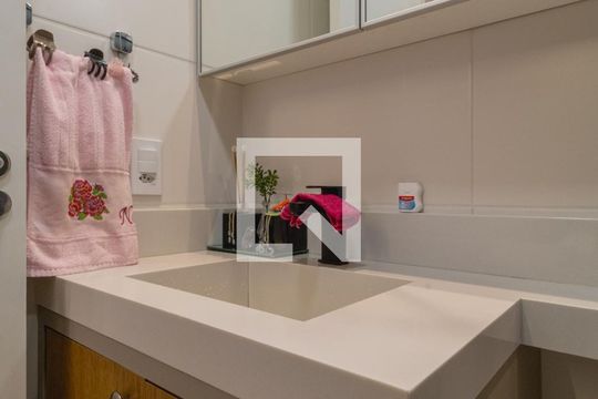 Banheiro Suíte  de apartamento à venda com 1 quarto, 30m² em Vila Ré, São Paulo