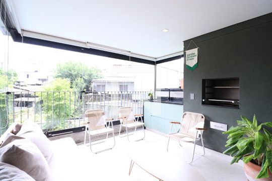 Varanda de apartamento à venda com 3 quartos, 138m² em Vila Ipojuca, São Paulo