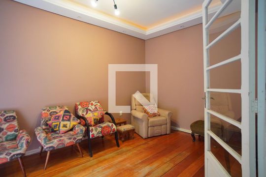 Sala 2 de casa à venda com 4 quartos, 125m² em Independência, Porto Alegre
