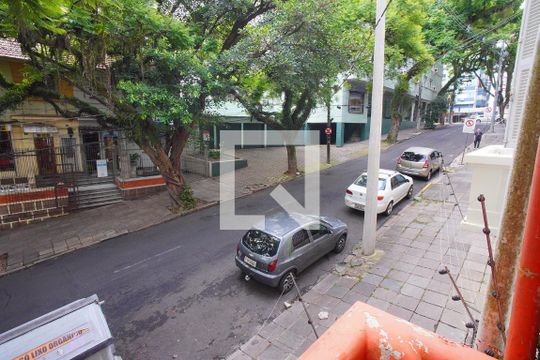 Varanda - Vista de casa à venda com 4 quartos, 125m² em Independência, Porto Alegre