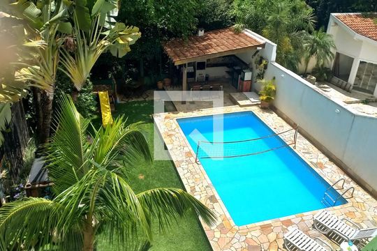 Piscina de casa de condomínio para alugar com 4 quartos, 480m² em Loteamento Caminhos de San Conrado (sousas), Campinas
