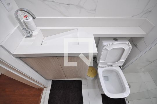 Banheiro da Suíte de apartamento à venda com 2 quartos, 140m² em Parque Novo Mundo, São Paulo