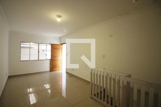 Casa à venda com 4 quartos, 185m² em Vila Alvinopolis, São Bernardo do Campo