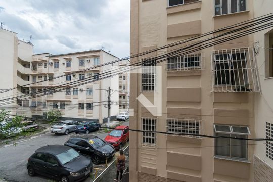 Vista da Cozinha de apartamento à venda com 2 quartos, 43m² em Irajá, Rio de Janeiro