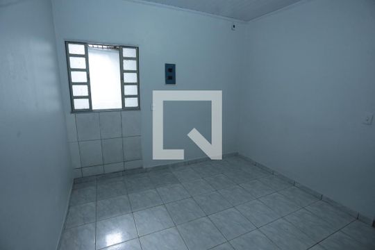 Quarto 2 de casa para alugar com 2 quartos, 95m² em Conjunto 8, Brasília