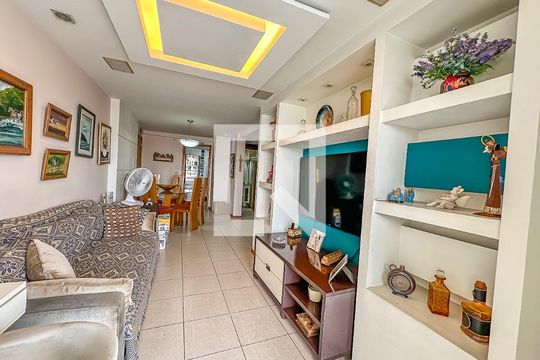 Sala de apartamento à venda com 3 quartos, 87m² em Catete, Rio de Janeiro