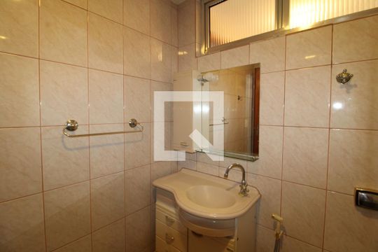 Banheiro de apartamento para alugar com 2 quartos, 68m² em Santana, São Paulo