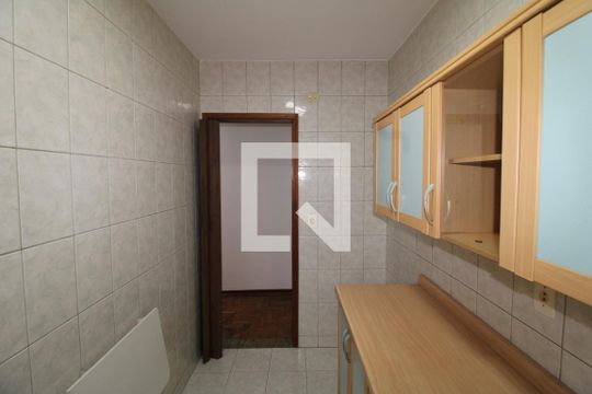 Cozinha de apartamento para alugar com 2 quartos, 68m² em Santana, São Paulo