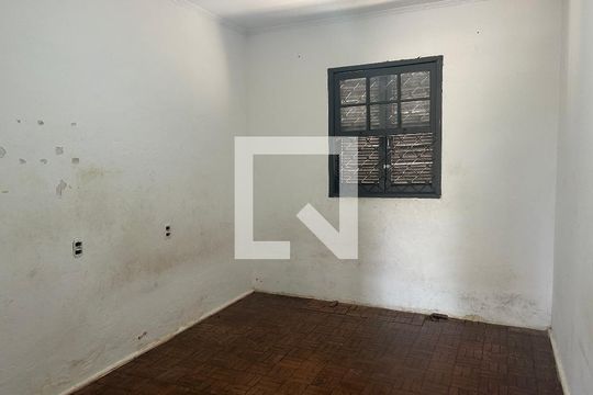 Quarto 1 de casa à venda com 3 quartos, 180m² em Vila Georgina, Campinas