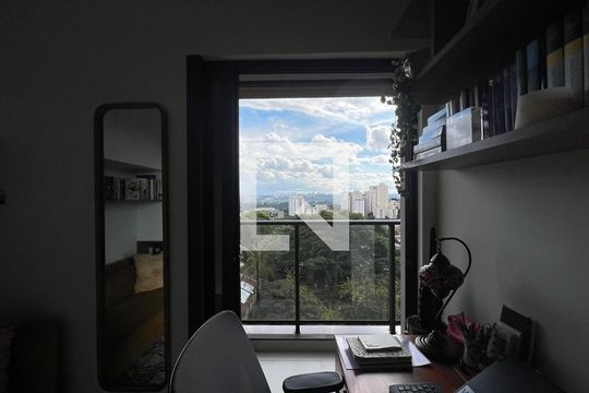Sacada do quarto de apartamento à venda com 2 quartos, 60m² em Vila Madalena, São Paulo