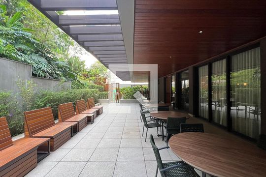Área comum de apartamento à venda com 2 quartos, 60m² em Vila Madalena, São Paulo
