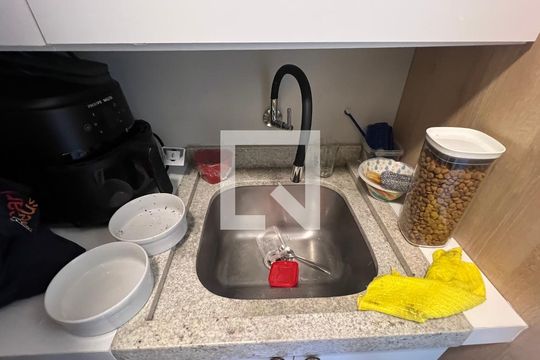 Área de Serviço de apartamento à venda com 2 quartos, 60m² em Vila Madalena, São Paulo