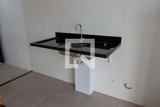 Cozinha de apartamento para alugar com 2 quartos, 74m² em Centro, Osasco