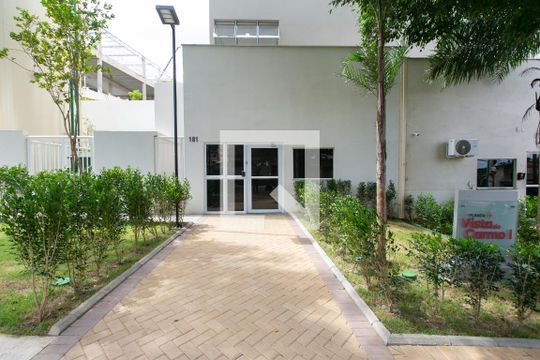 Fachada do Condomínio de apartamento para alugar com 2 quartos, 33m² em Colônia (zona Leste), São Paulo