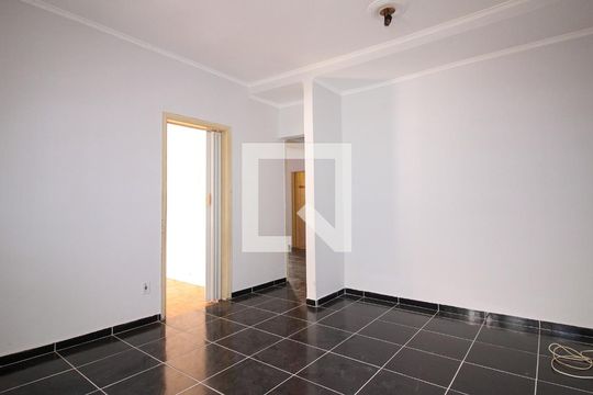 Sala de casa para alugar com 2 quartos, 80m² em Vila União (Zona Leste), São Paulo