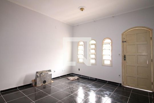 Sala de casa para alugar com 2 quartos, 80m² em Vila União (Zona Leste), São Paulo