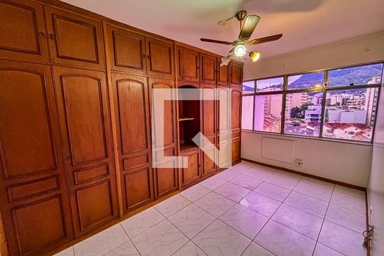 Apartamento à venda com 3 quartos, 167m² em Vila Isabel, Rio de Janeiro