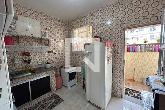 Cozinha de apartamento à venda com 2 quartos, 50m² em Inhaúma, Rio de Janeiro