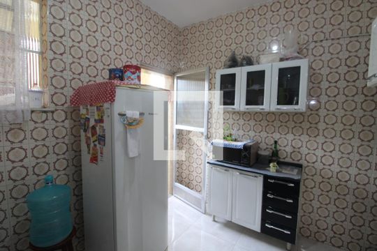 Cozinha de apartamento à venda com 2 quartos, 50m² em Inhaúma, Rio de Janeiro