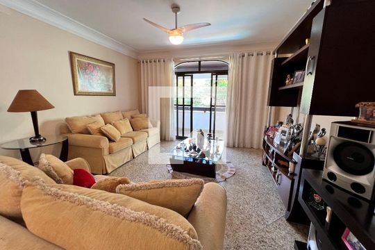 Sala de casa de condomínio à venda com 5 quartos, 340m² em Anil, Rio de Janeiro