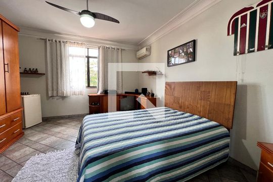 Quarto 3 de casa de condomínio à venda com 5 quartos, 340m² em Anil, Rio de Janeiro