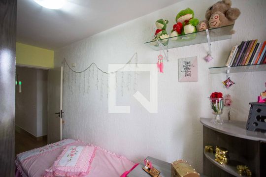 Quarto 2 de casa à venda com 4 quartos, 350m² em Serraria, Diadema