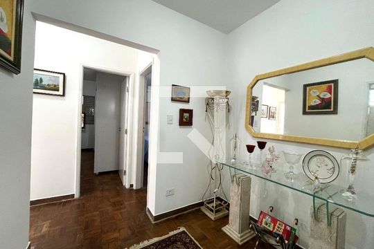 Corredor de casa à venda com 4 quartos, 270m² em Jardim Jabaquara, São Paulo