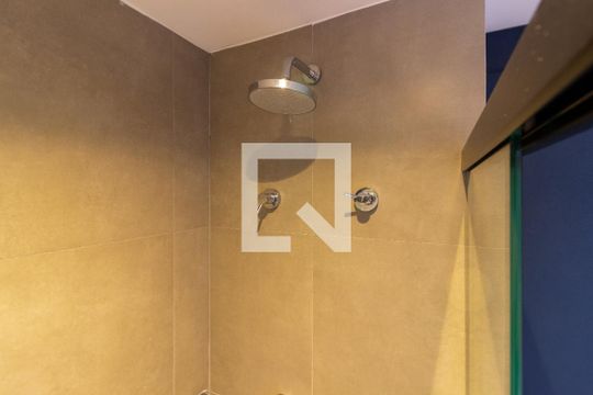 Banheiro de kitnet/studio para alugar com 1 quarto, 20m² em Jardim Paulista, São Paulo
