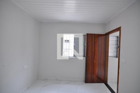 Quarto de casa de condomínio para alugar com 1 quarto, 45m² em Vila Mazzei, São Paulo