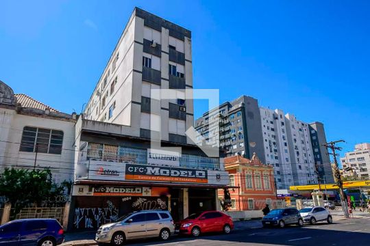 Fachada de apartamento à venda com 1 quarto, 50m² em Farroupilha, Porto Alegre