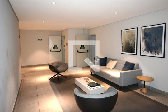 Hall social de apartamento para alugar com 2 quartos, 61m² em Vila Constanca, São Paulo