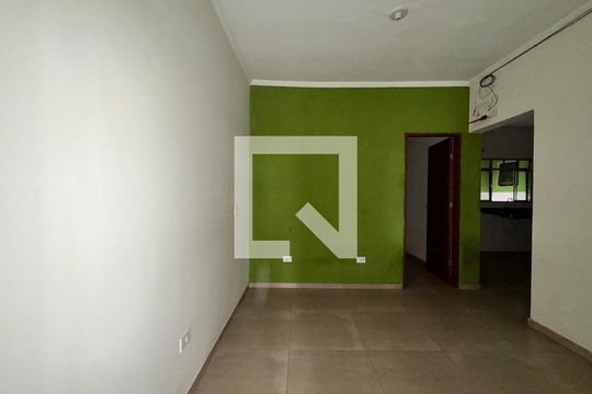 Sala de casa para alugar com 1 quarto, 45m² em Jardim Rina, Santo André