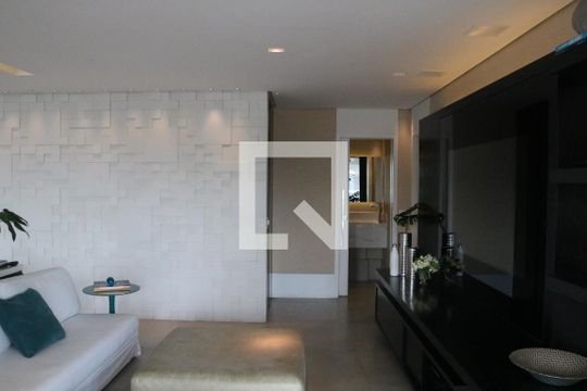 Sala de apartamento à venda com 3 quartos, 180m² em Água Branca, São Paulo