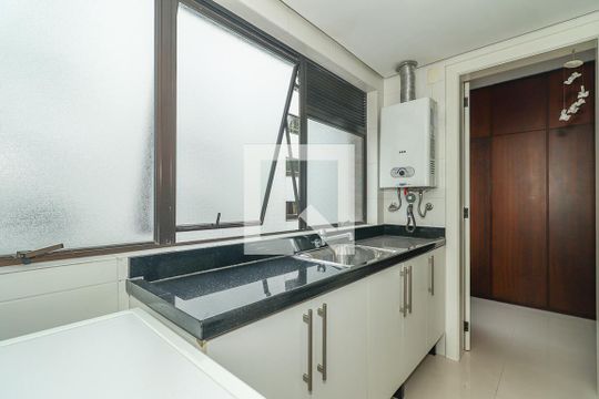Área de Serviço de apartamento à venda com 2 quartos, 190m² em Mont’serrat, Porto Alegre