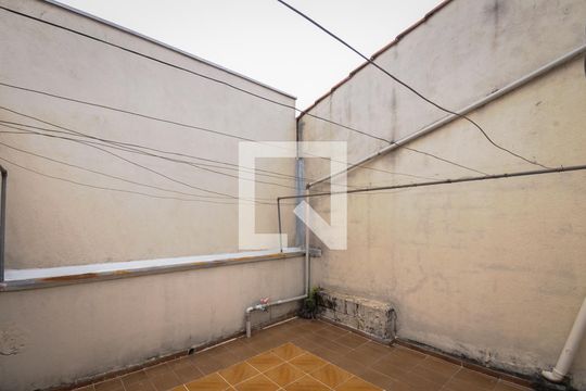 Quintal área de cima de casa à venda com 3 quartos, 147m² em Vila Marlene, São Bernardo do Campo