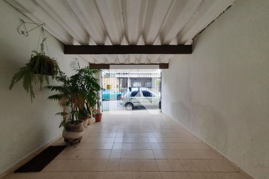 Garagem de casa à venda com 3 quartos, 147m² em Vila Marlene, São Bernardo do Campo