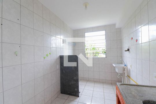 Cozinha de apartamento para alugar com 2 quartos, 47m² em Vila Alzira, Guarulhos