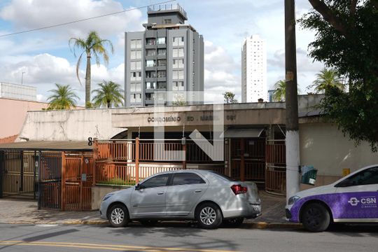 Fachada de apartamento à venda com 2 quartos, 60m² em Vila Bertioga, São Paulo