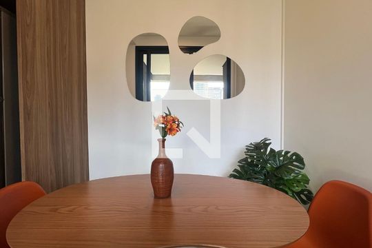 Sala de kitnet/studio para alugar com 1 quarto, 24m² em Pinheiros, São Paulo