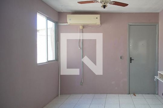 Sala de apartamento à venda com 2 quartos, 42m² em Canudos, Novo Hamburgo