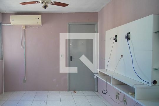 Sala de apartamento à venda com 2 quartos, 42m² em Canudos, Novo Hamburgo