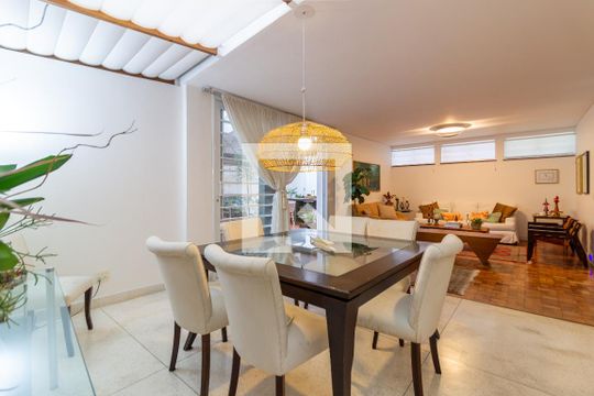 Sala de Jantar de casa à venda com 4 quartos, 390m² em Jardim das Bandeiras, São Paulo