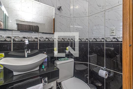 Banheiro Social de apartamento à venda com 3 quartos, 119m² em Aclimação, São Paulo