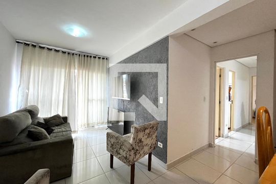 Sala de apartamento à venda com 3 quartos, 70m² em Vila Mira, São Paulo