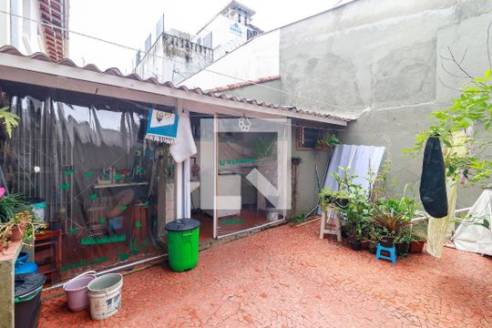 Quintal de casa à venda com 2 quartos, 115m² em Nova Piraju, São Paulo