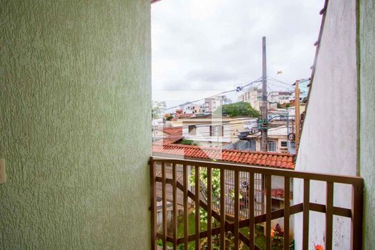 Varanda do corredor de casa à venda com 2 quartos, 500m² em Vila Eldizia, Santo André