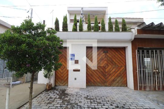 Fachada + Placa de casa à venda com 4 quartos, 300m² em Jardim Vila Formosa, São Paulo